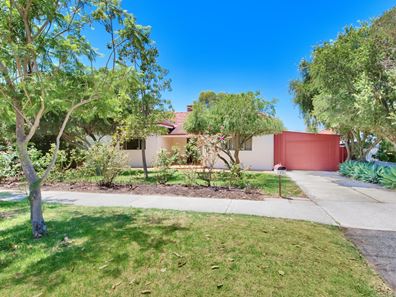 95 Whitfield Street, Bassendean WA 6054