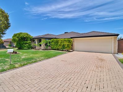 46 San Sebastian Boulevard, Port Kennedy WA 6172
