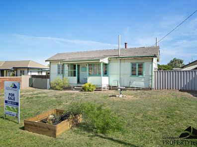 4 Maley Way, Beachlands WA 6530