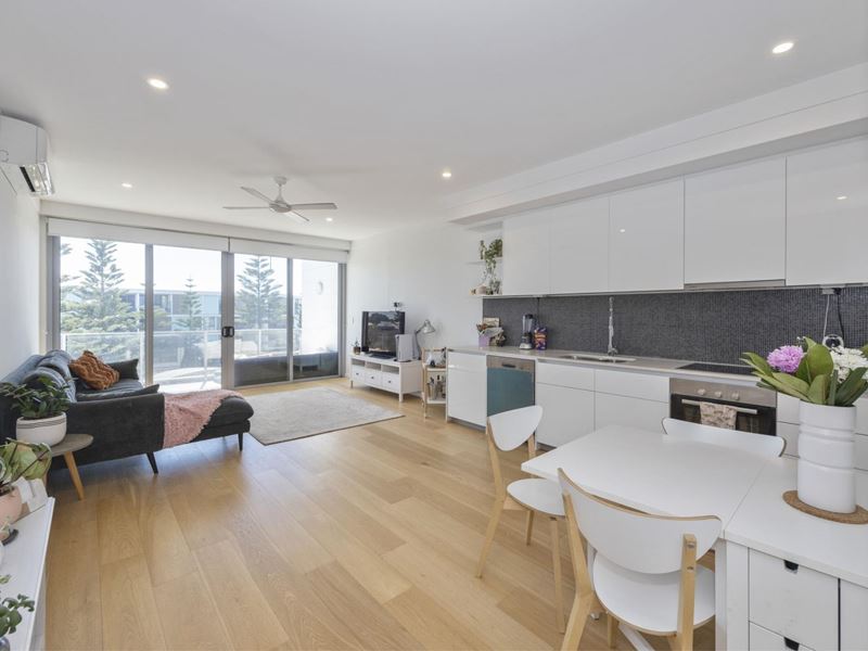 66/34 Shoalwater Street, North Coogee