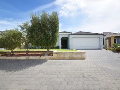 7 Acapulco Way, Quinns Rocks WA 6030