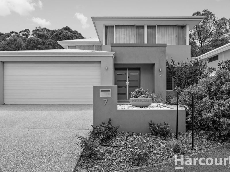7 Hillside Fairway, Meadow Springs