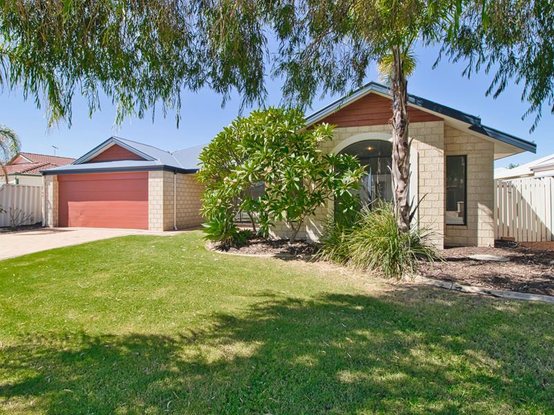 11 Logwood Avenue, Port Kennedy WA 6172