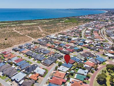 11 Logwood Avenue, Port Kennedy WA 6172