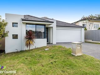 25B Smiths Avenue, Redcliffe