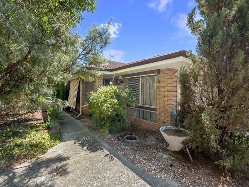 4/64 Fifth Road, Armadale