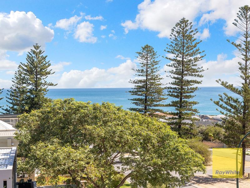 7/187 Broome Street, Cottesloe