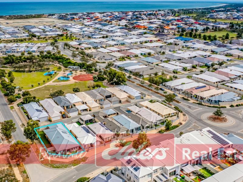 97 Thundelarra Drive, Golden Bay