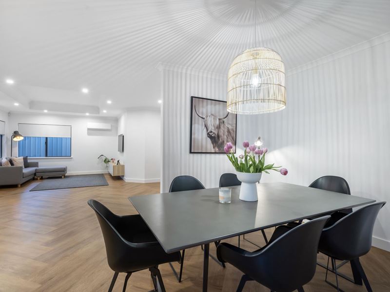 22A Bridgewater Crescent, Karrinyup