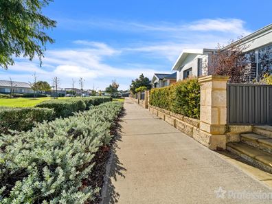 53 Apium Lane, Aveley WA 6069