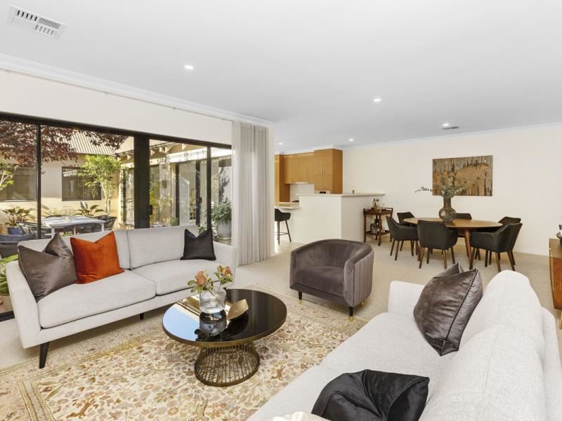 21A Bay Road, Claremont