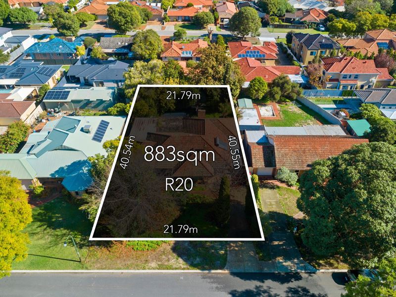 54 Henley Road, Ardross