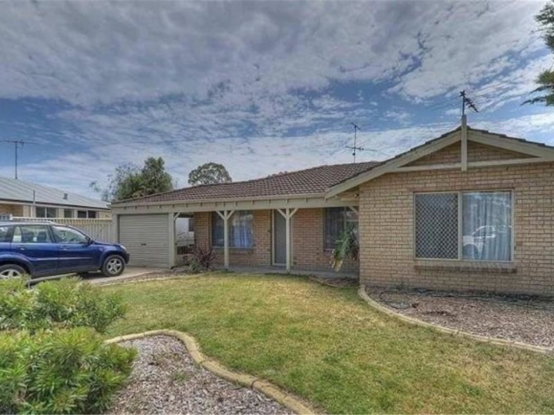 4 Lydia Place, Greenfields