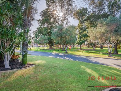 5 Bamford Place, Balcatta WA 6021