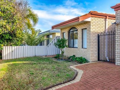 18 Mulloway Place, Warnbro WA 6169