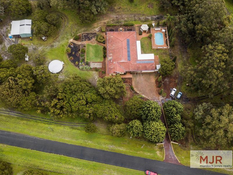 6 Vortilla Court, Oakford