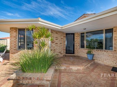 27 Avondale Court, Mindarie WA 6030