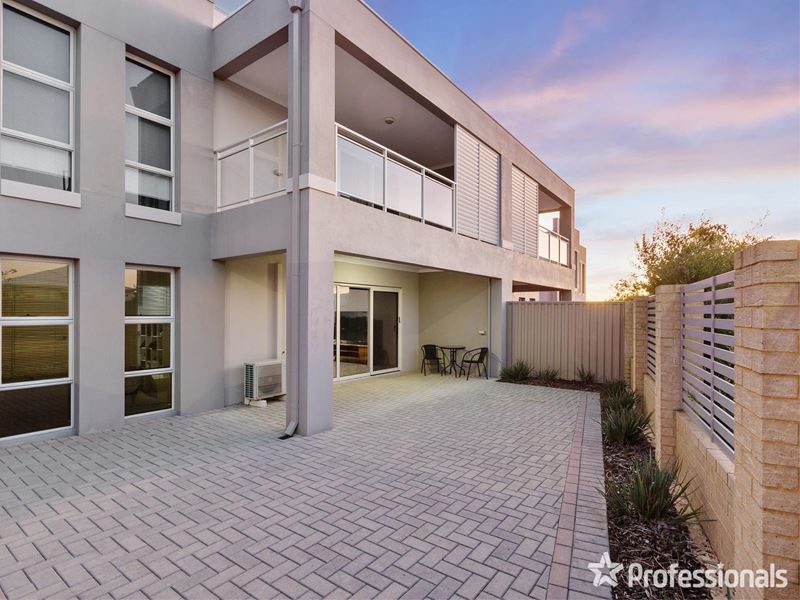 3/2 McDougal Way, Baldivis