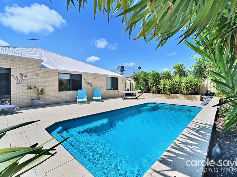 4 Benjamin Crescent, Tapping