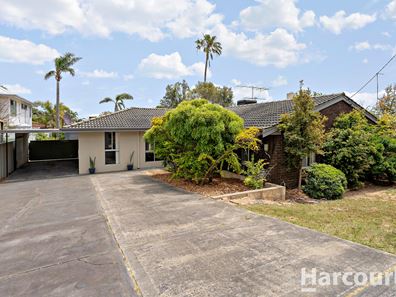 10 Scrivener Place, Halls Head WA 6210