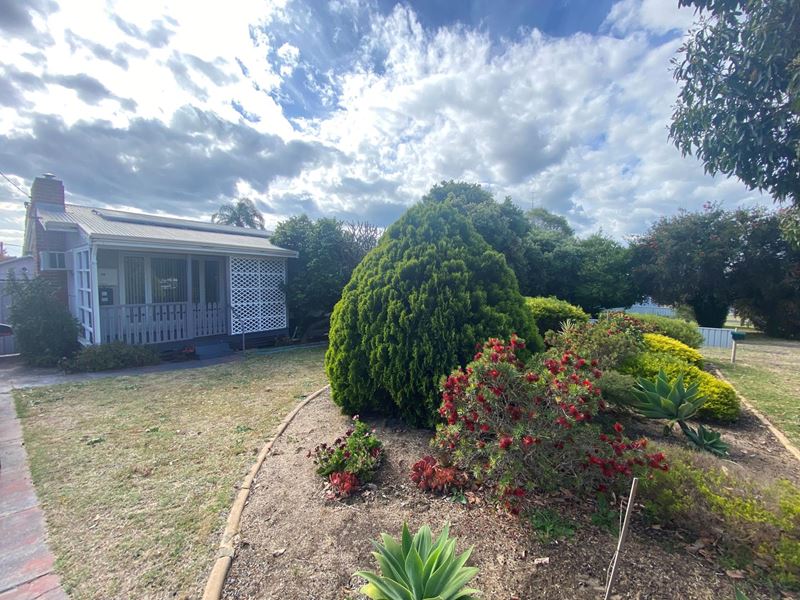 12 Bushell Street, Carey Park