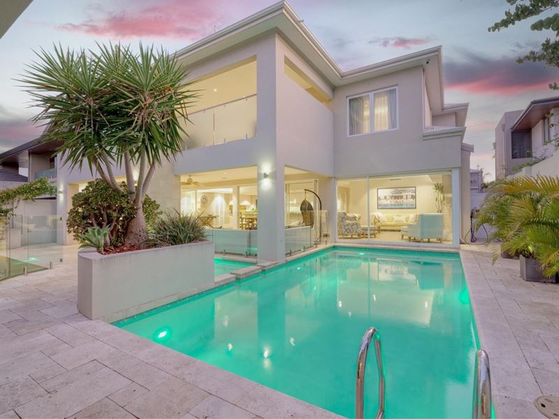 32 Angelo Street, South Perth