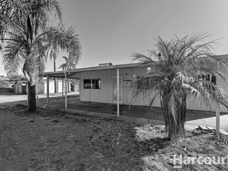 14 Merrivale Street, Wannanup WA 6210