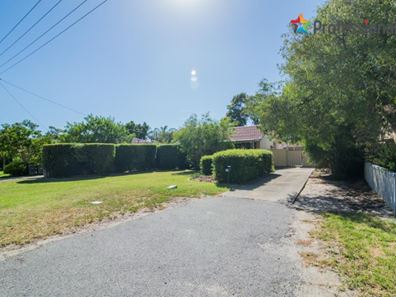 13 Offord Street, Armadale WA 6112