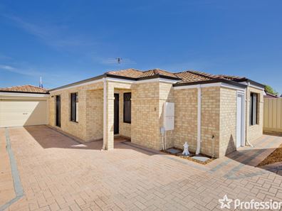 3/19 Currong Way, Nollamara WA 6061