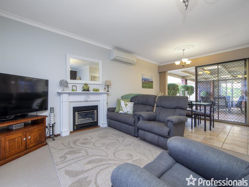 60 Cedar Way, Forrestfield