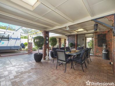 60 Cedar Way, Forrestfield WA 6058