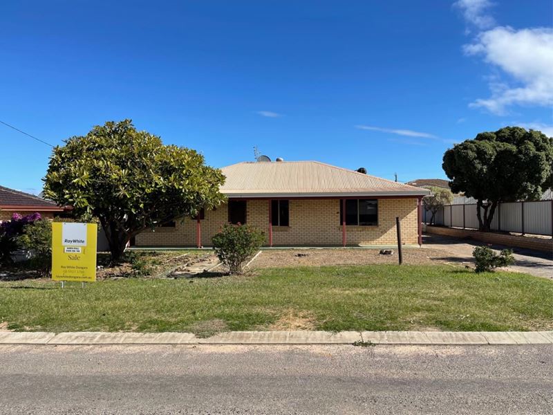 13 Sundew Avenue, Port Denison