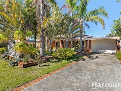 12 Leyburn Drive, Halls Head WA 6210