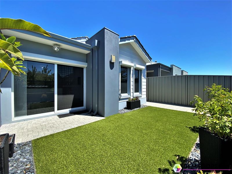 10 Woko Lane, Wandi