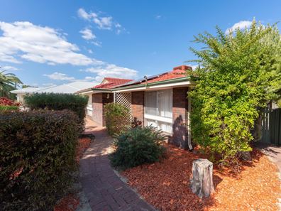 36 Warburton Avenue, Padbury WA 6025