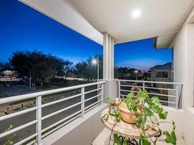 1 Bengello Place, Burns Beach WA 6028