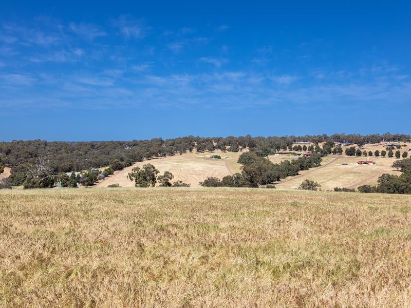 608 Malvi Close, Lower Chittering