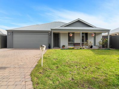 8 Pesto Street, Aveley WA 6069