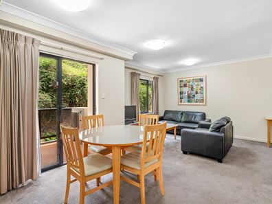 55/128 Mounts Bay Road, Perth WA 6000