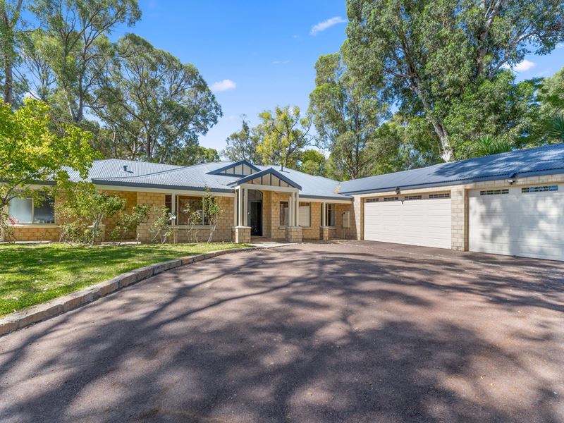 4 Manor Approach, Baldivis