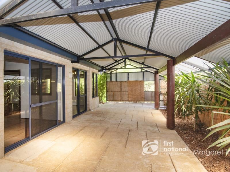 4 Bottlebrush Drive, Margaret River