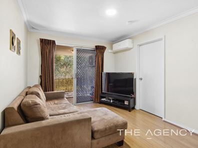 12/303 Harborne Street, Glendalough WA 6016