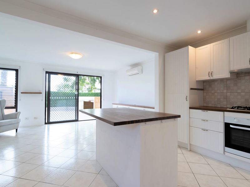 2/232 Albert Street, Osborne Park