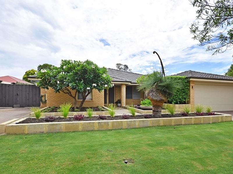 11 Sauvignon Avenue, The Vines