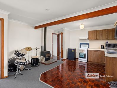 30 Rosemore  Way, Stratham WA 6237