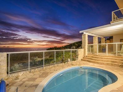 27 Brazier Rd, Yanchep WA 6035