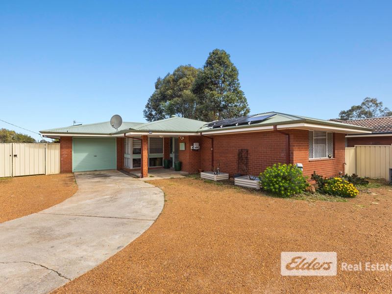 19 Blaydon Road, Collie