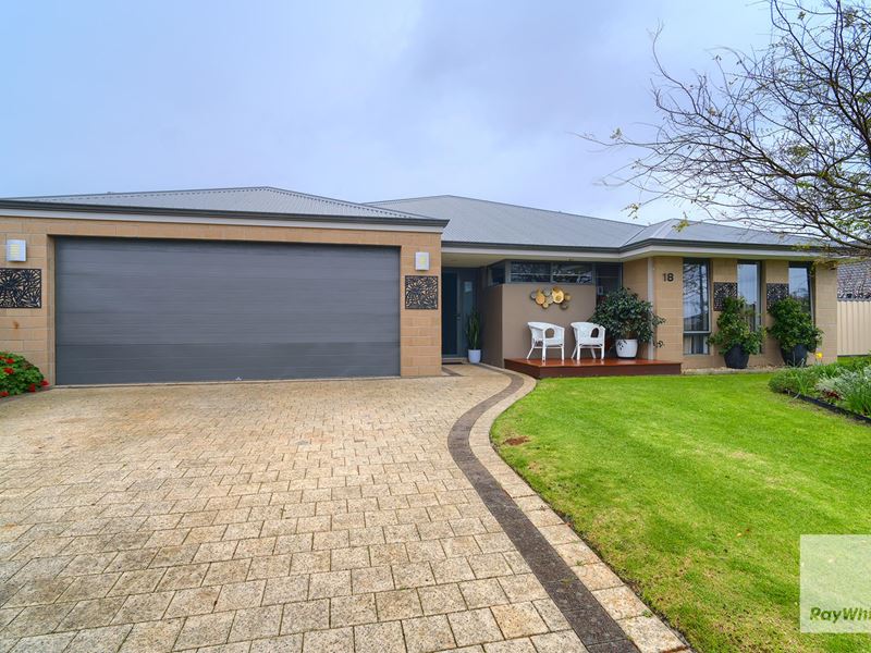 18 Elaray Way, Lange