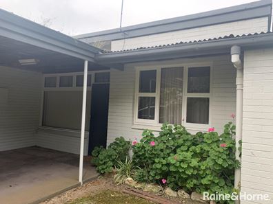 1/70 Kent Street, Rockingham WA 6168