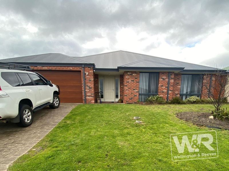 22 Mears Road, Yakamia WA 6330